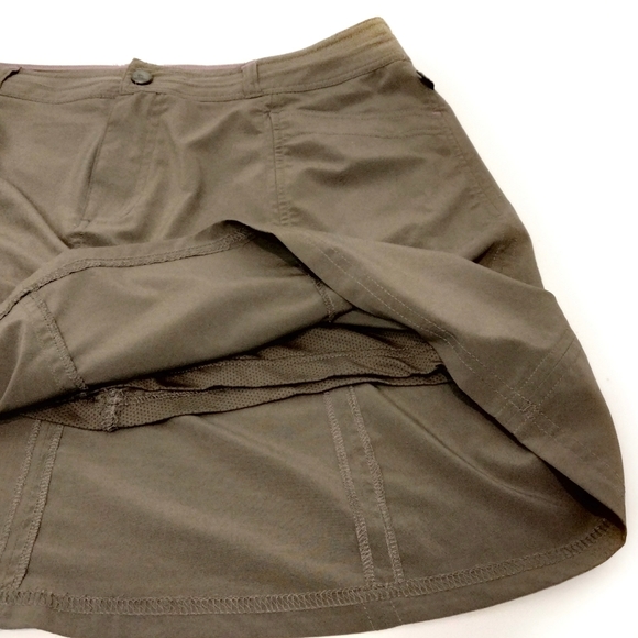 LL BEAN Comfort Trail Hiking Skort Swirl T… - Picture 9 of 10